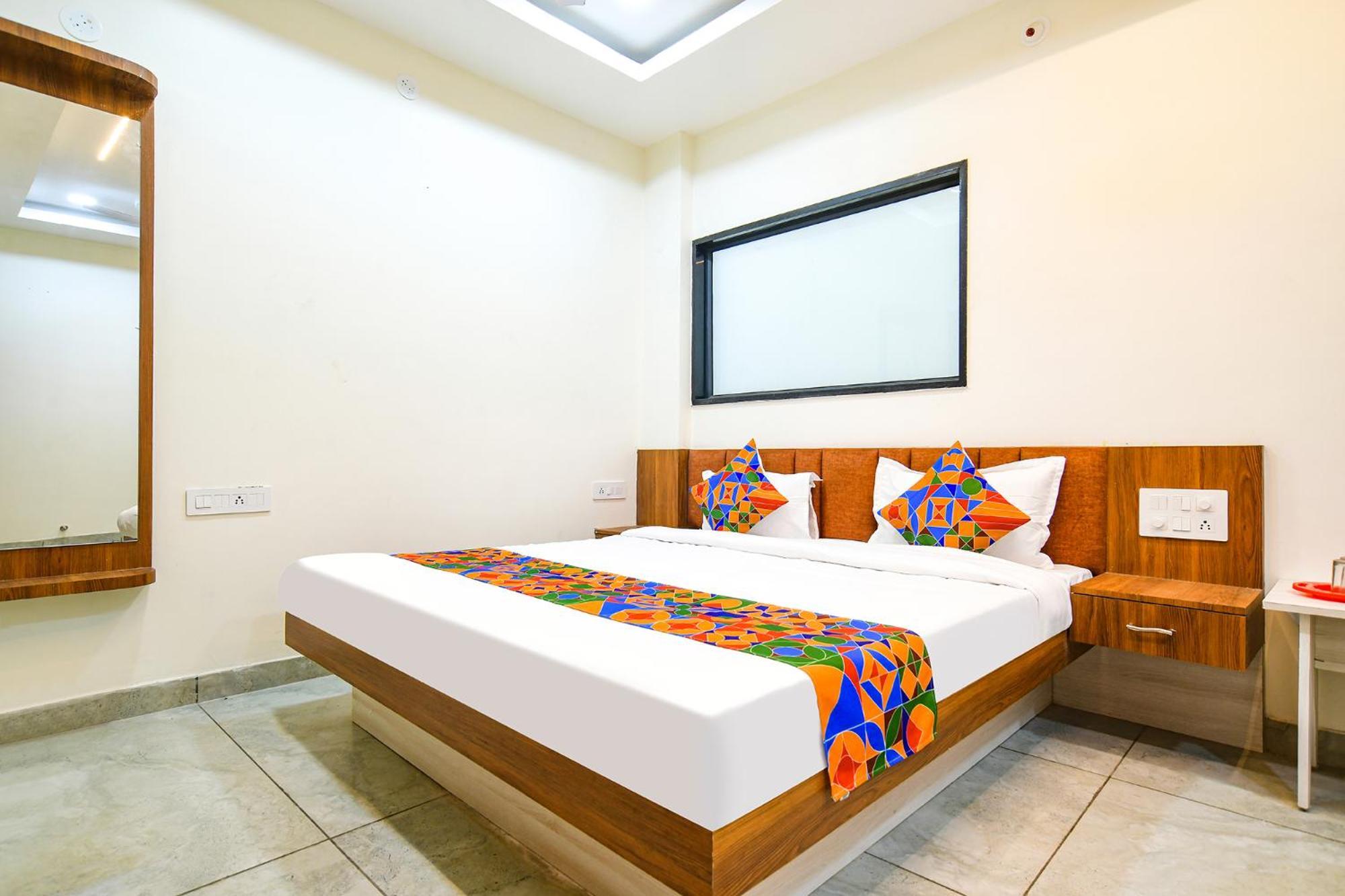 Fabhotel Shree Nakoda Paradise Ujaim Exterior foto