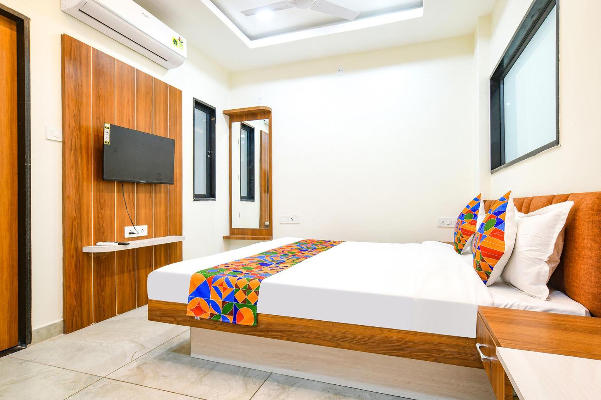 Fabhotel Shree Nakoda Paradise Ujaim Exterior foto