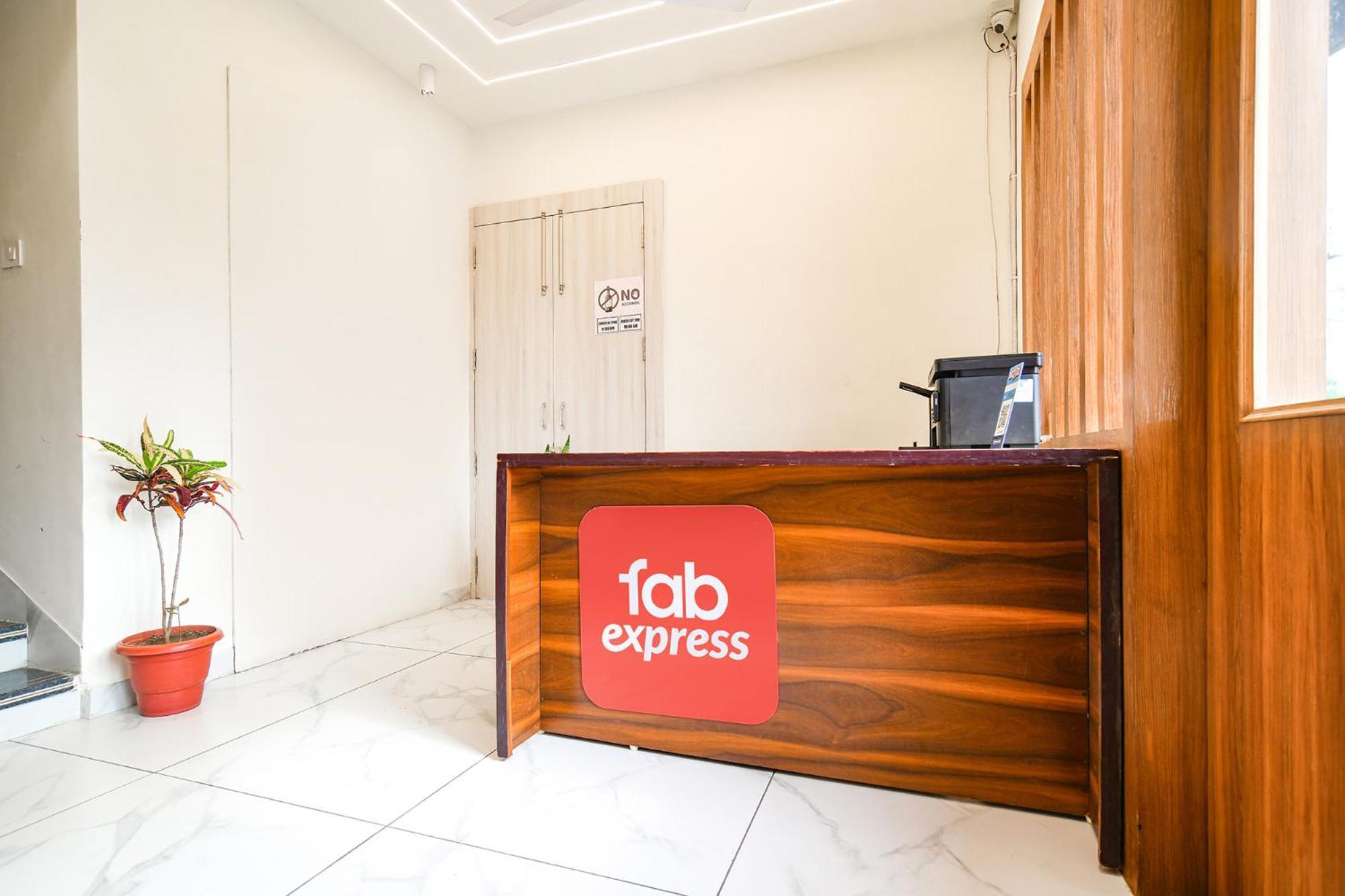 Fabhotel Shree Nakoda Paradise Ujaim Exterior foto